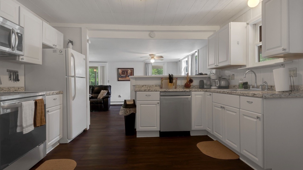 Photo of Others in Bennington