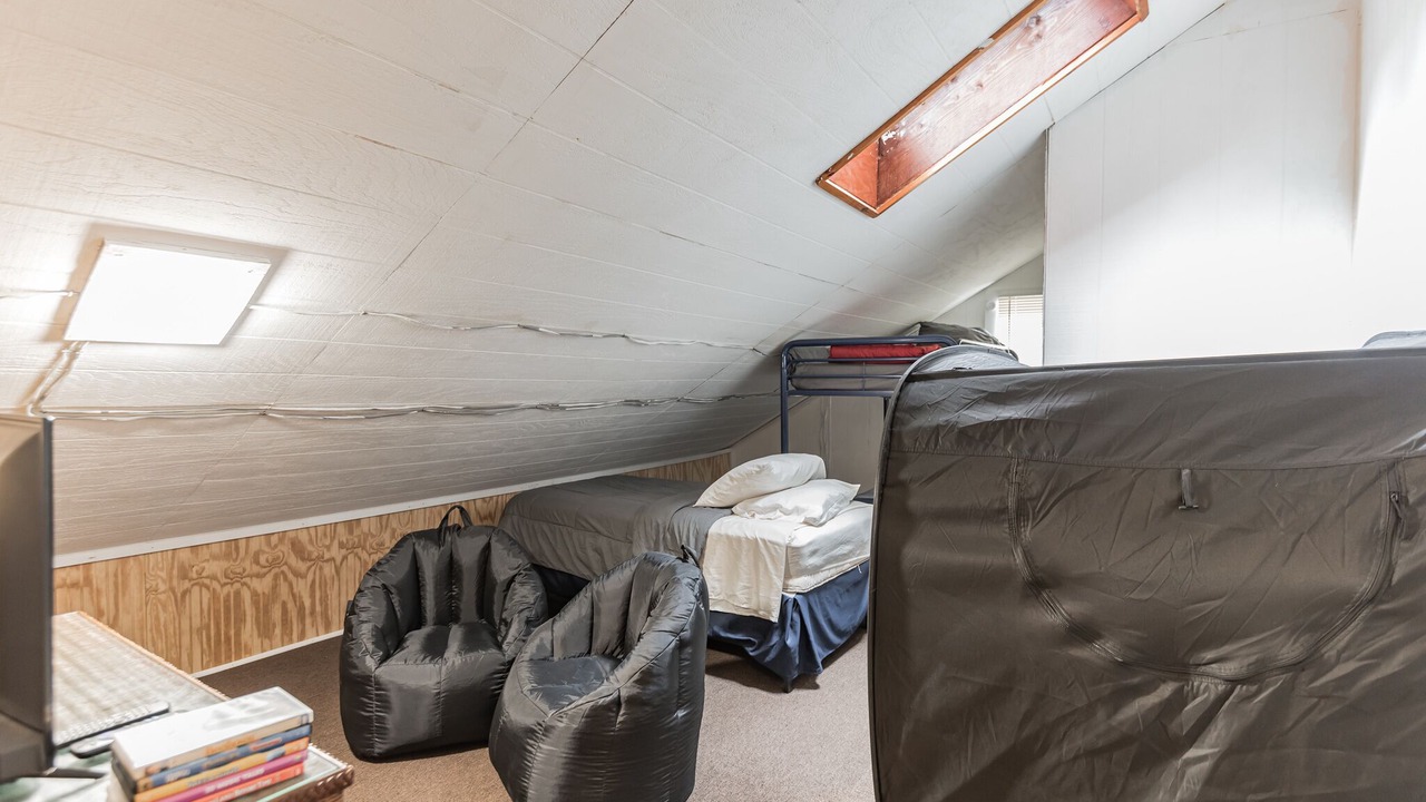 Photo of Others in Bennington