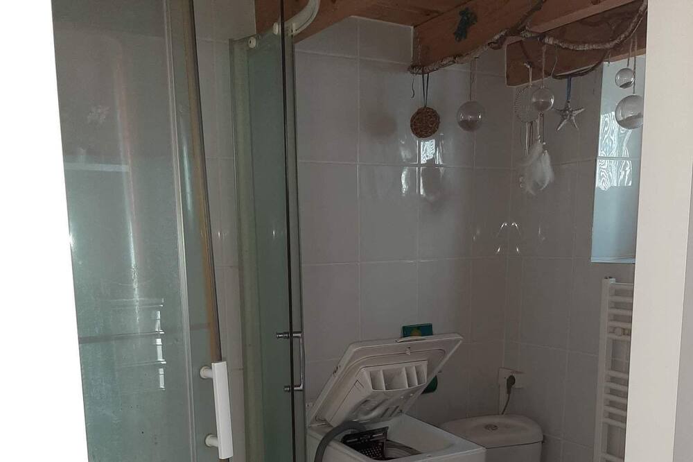 Photo of Bathroom in Chatel-Guyon