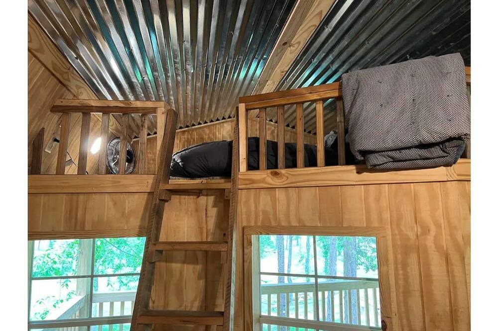 Photo of Bedroom in Schuyler