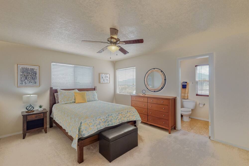 Photo of Bedroom in Rio Rancho