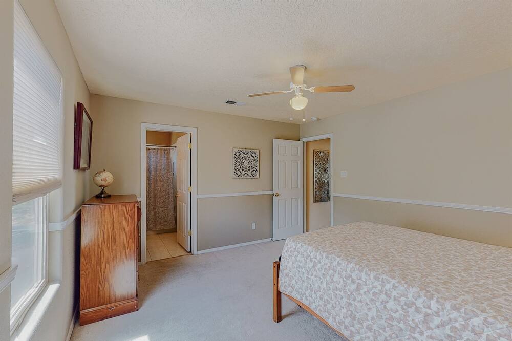 Photo of Bedroom in Rio Rancho