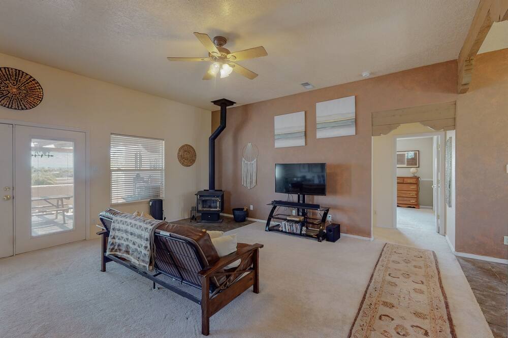Photo of Livingroom in Rio Rancho
