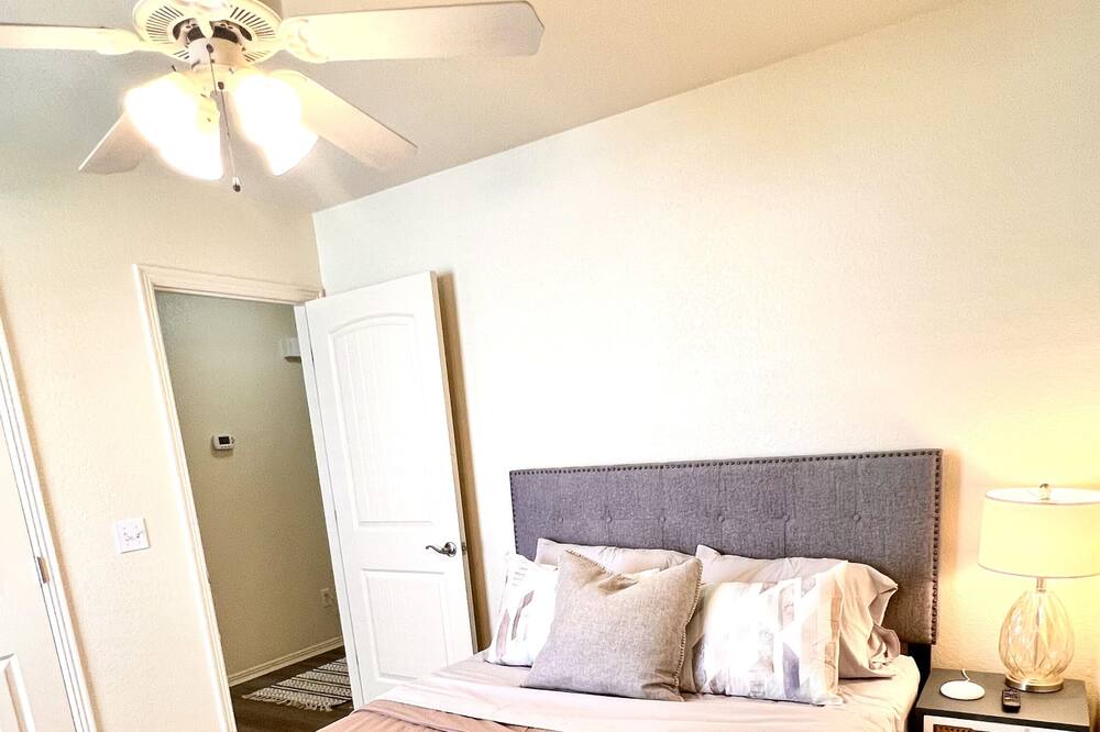 Photo of Bedroom in Fayetteville