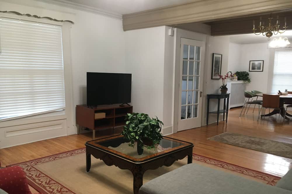 Photo of Others in Amenia