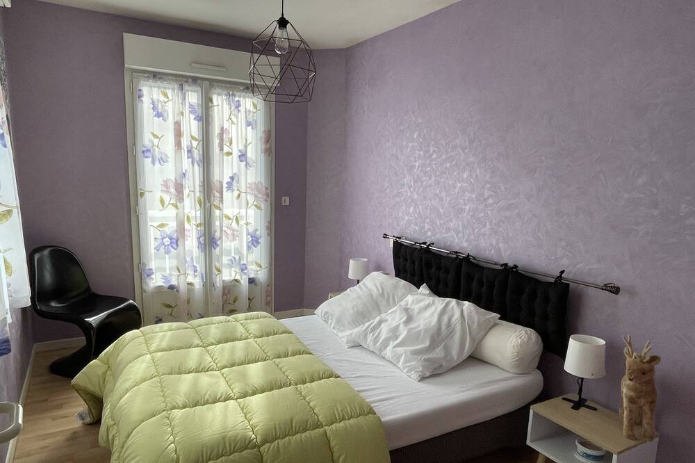 Photo of Bedroom in Gembrie