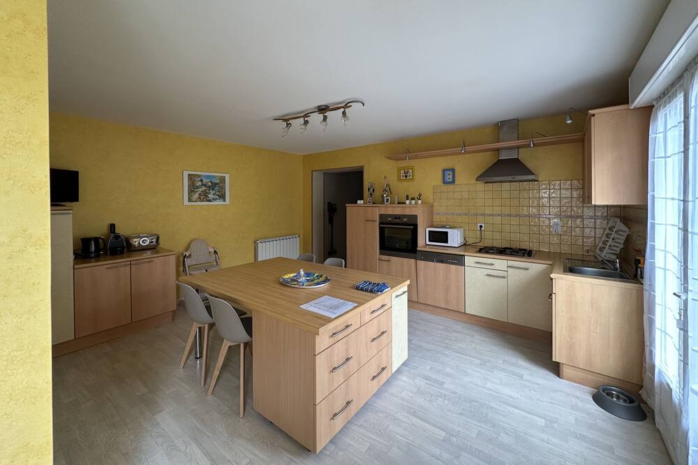 Photo of Kitchen in Gembrie