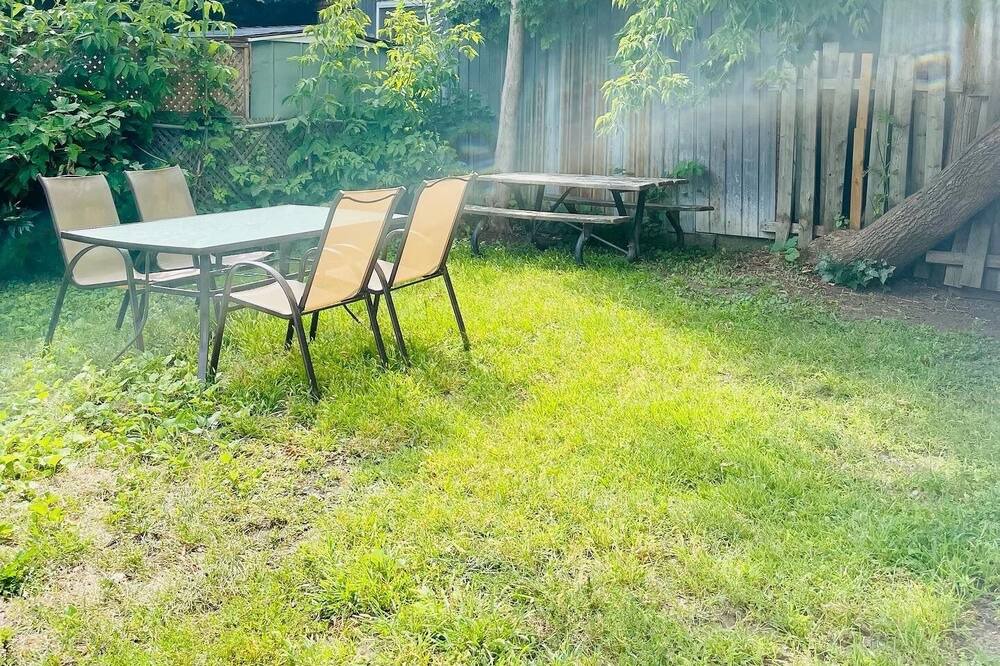 Photo of Outdoor in Saint-Laurent