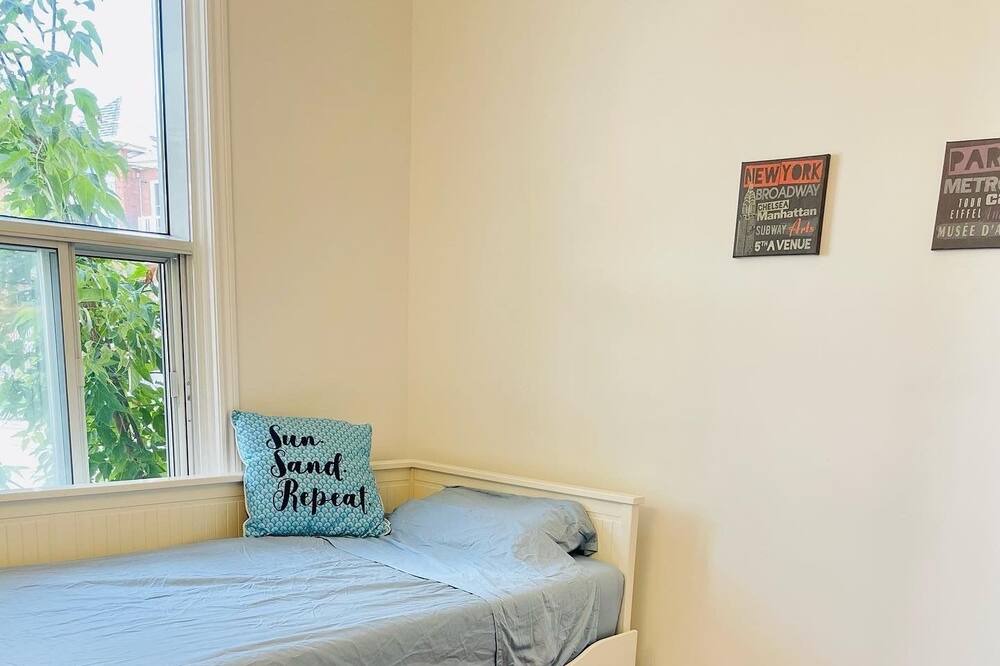 Photo of Bedroom in Saint-Laurent