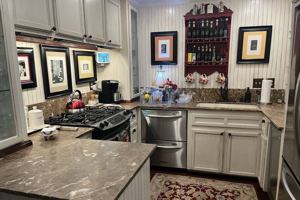 Photo of Kitchen in Muskogee