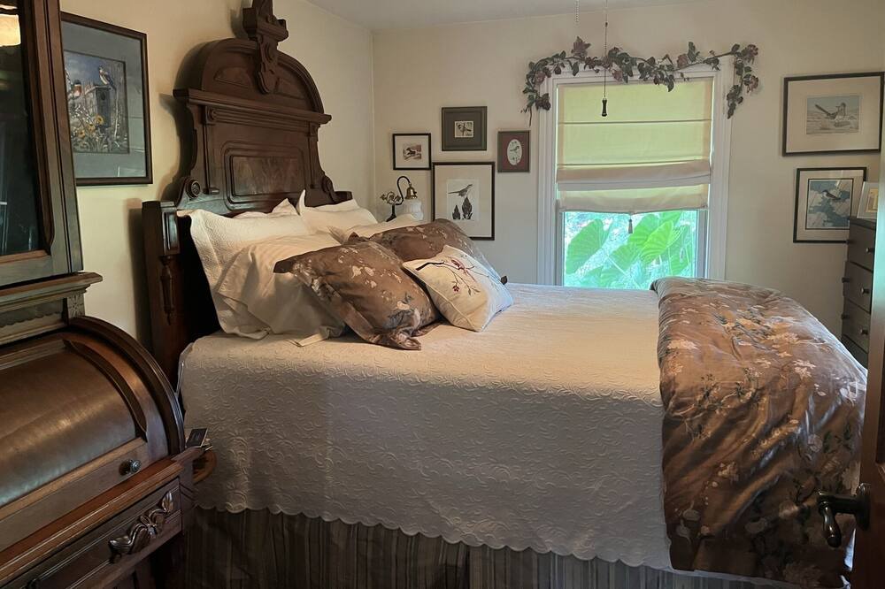 Photo of Bedroom in Muskogee