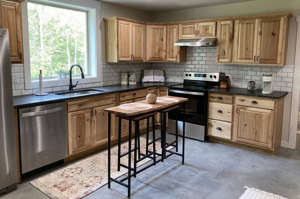 Photo of Kitchen in Whitesburg