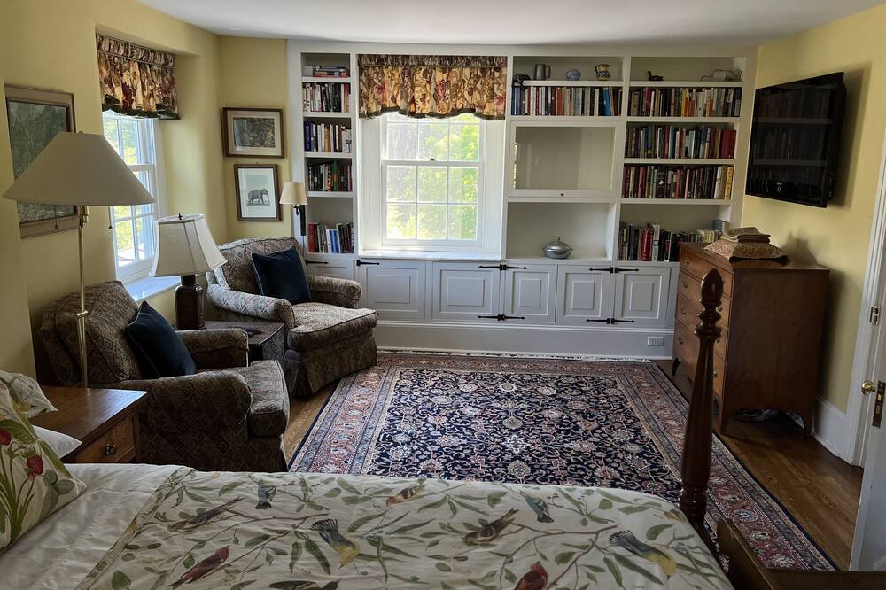 Photo of Others in Blue Bell