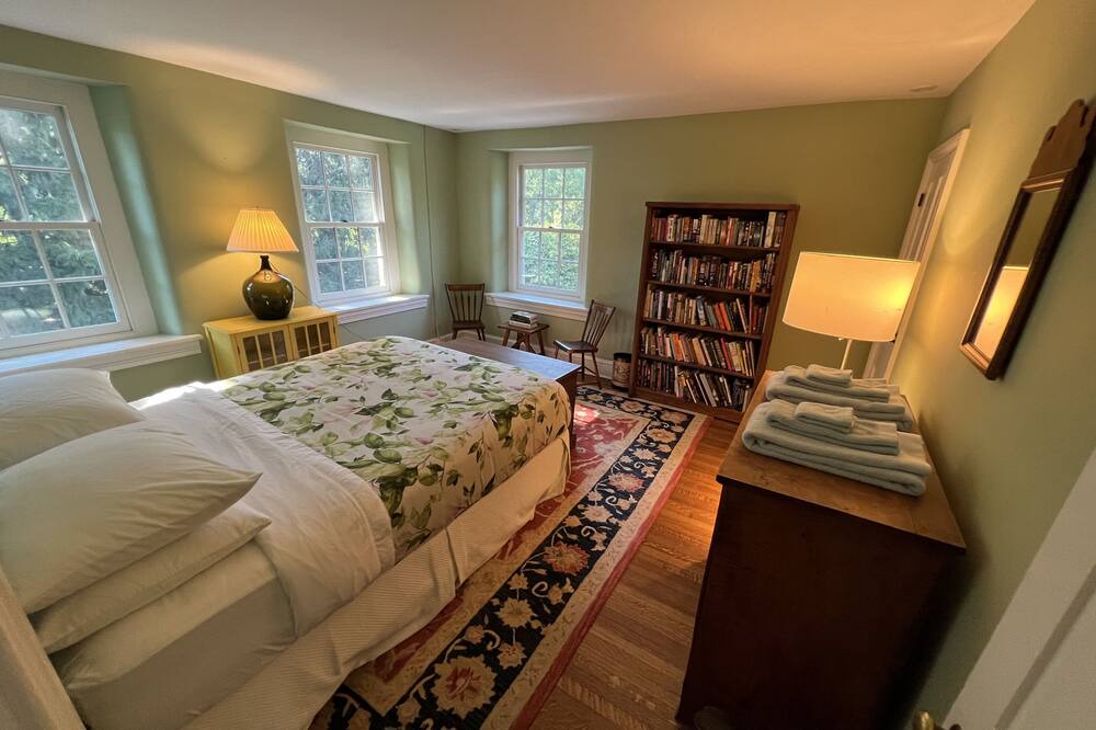 Photo of Bedroom in Blue Bell