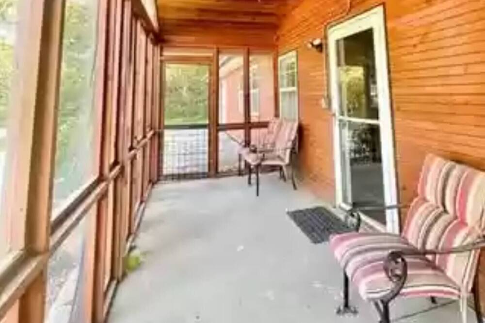 Photo of Bedroom in La Cygne