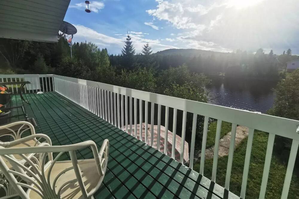 Photo of Outdoor in Notre-Dame-de-la-Merci