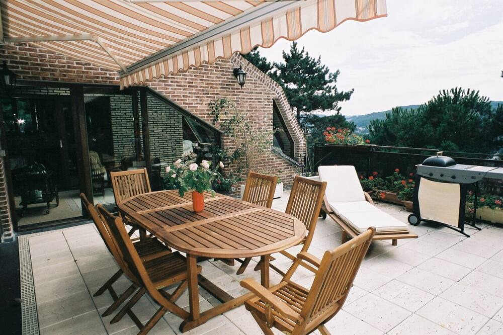 Photo of Patio Balcony in Etretat