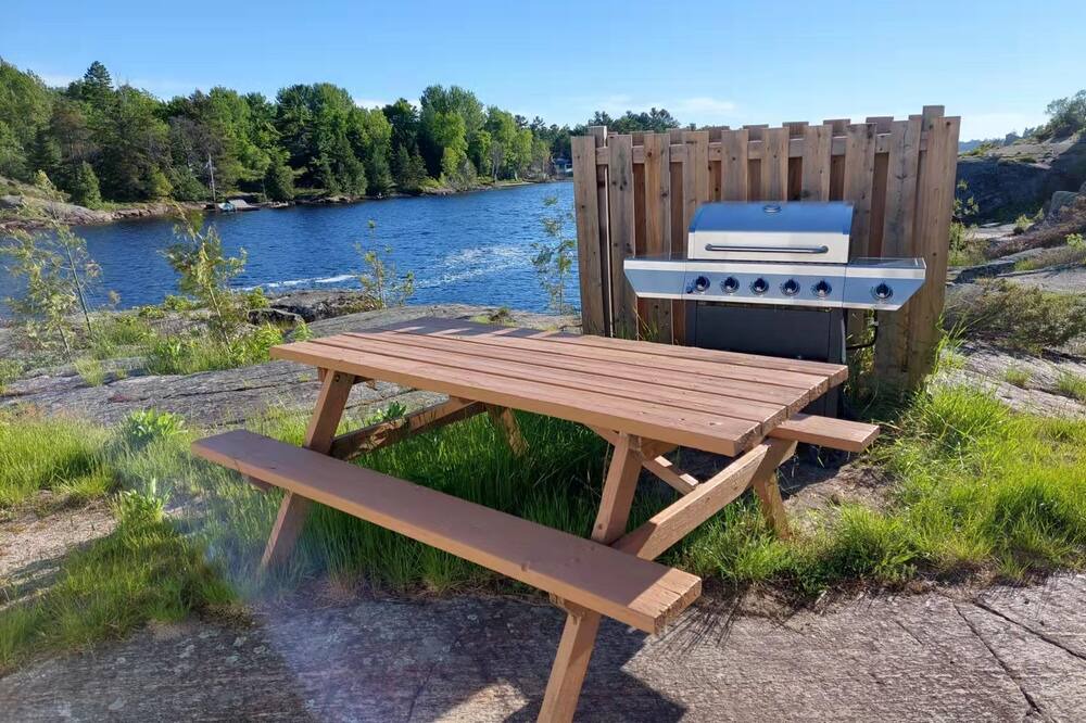 Photo of Outdoor in Byng Inlet