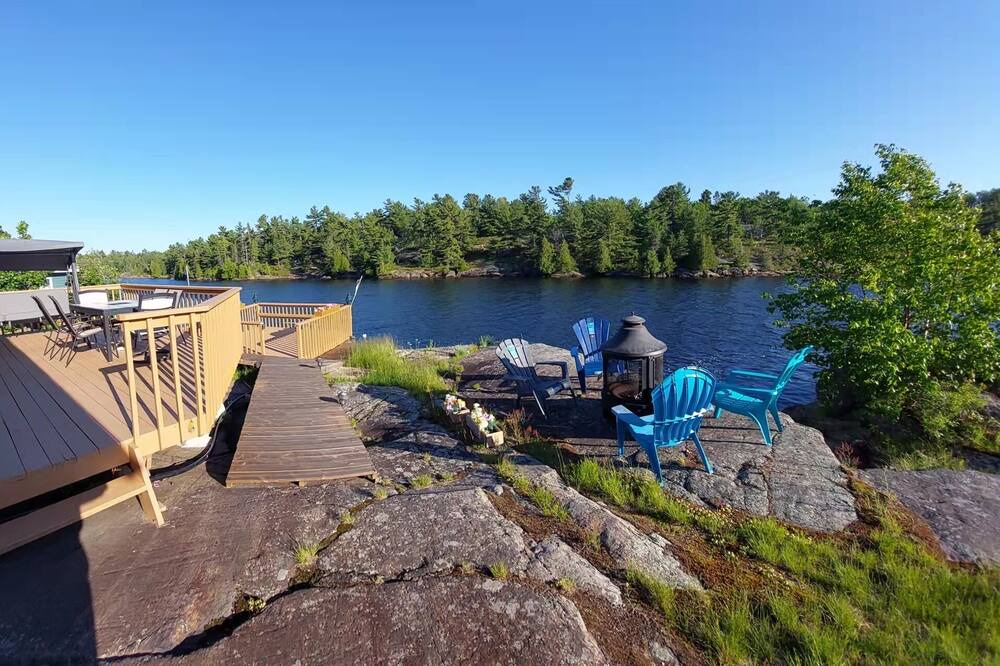 Photo of Outdoor in Byng Inlet