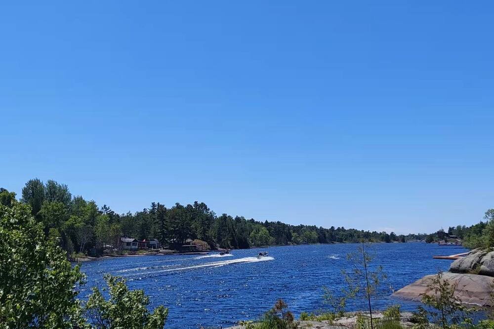 Photo of Others in Byng Inlet