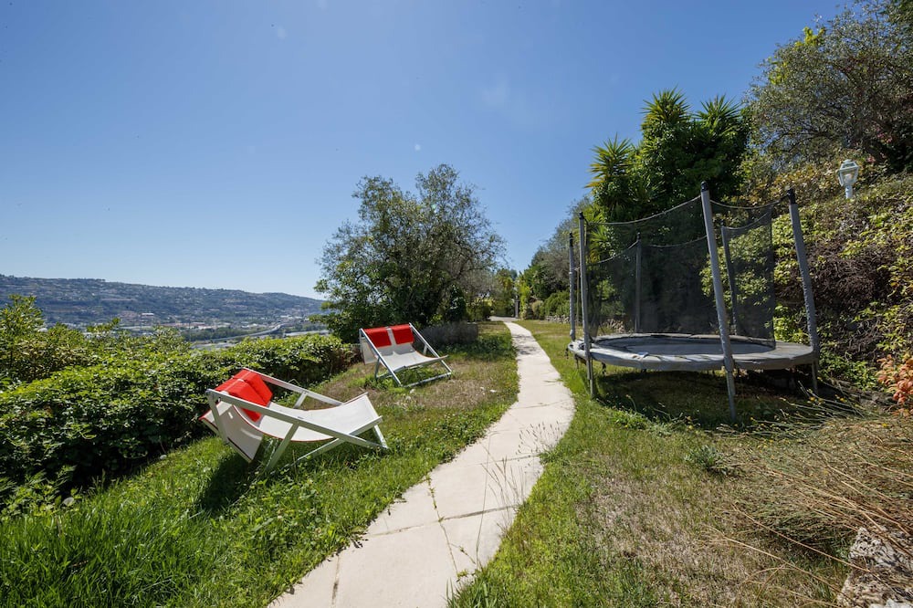 Photo of Outdoor in Montaleigne