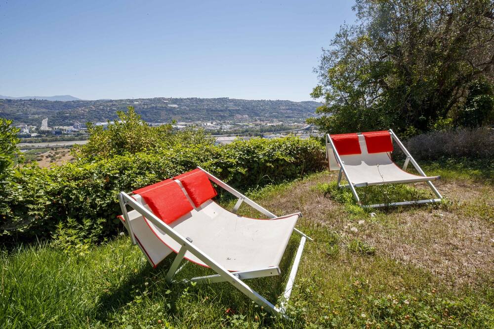 Photo of Outdoor in Montaleigne