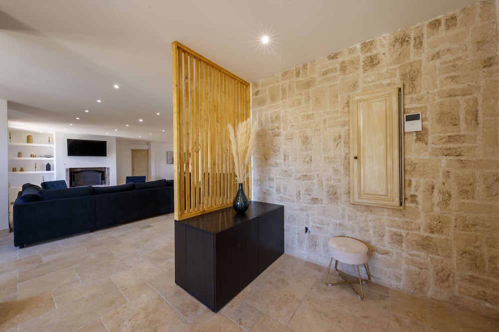 Photo of Livingroom in Montaleigne