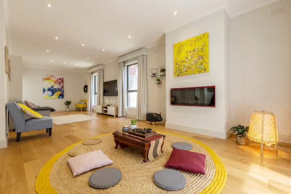 Photo of Others in Caulfield North