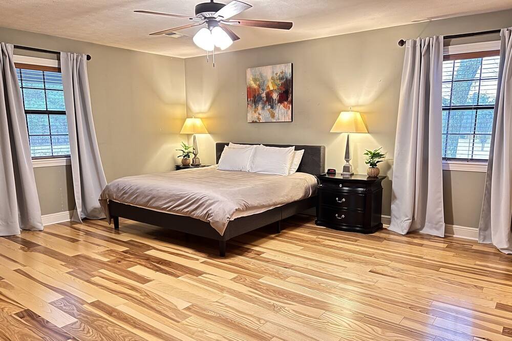 Photo of Bedroom in Pheba