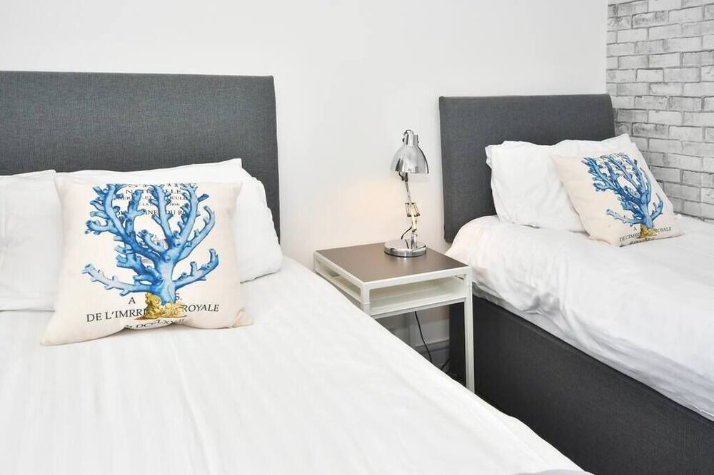 Photo of Bedroom in Burslem