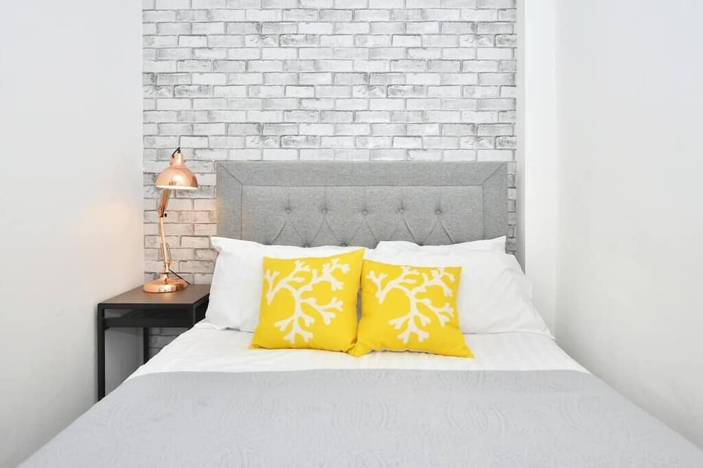 Photo of Others in Burslem