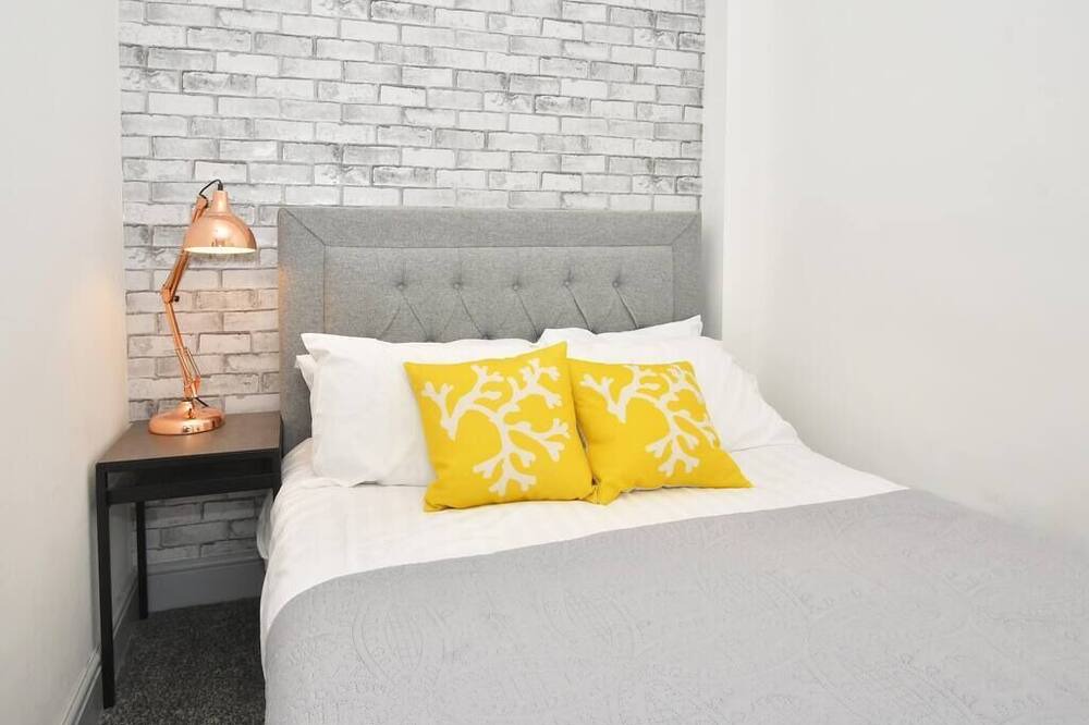 Photo of Others in Burslem