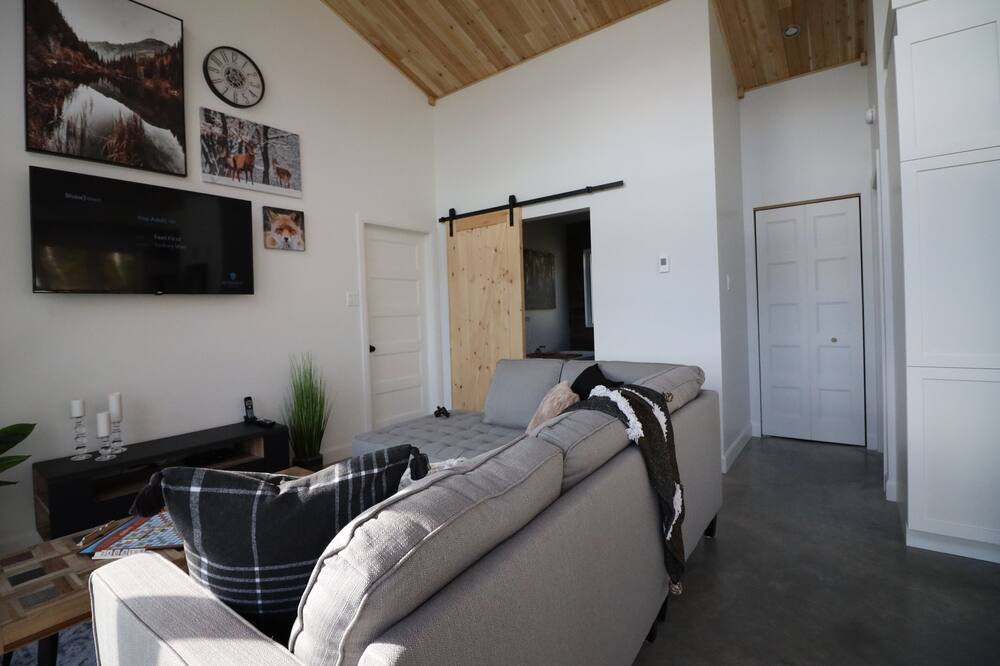 Photo of Livingroom in St-Augustin-de-Woburn