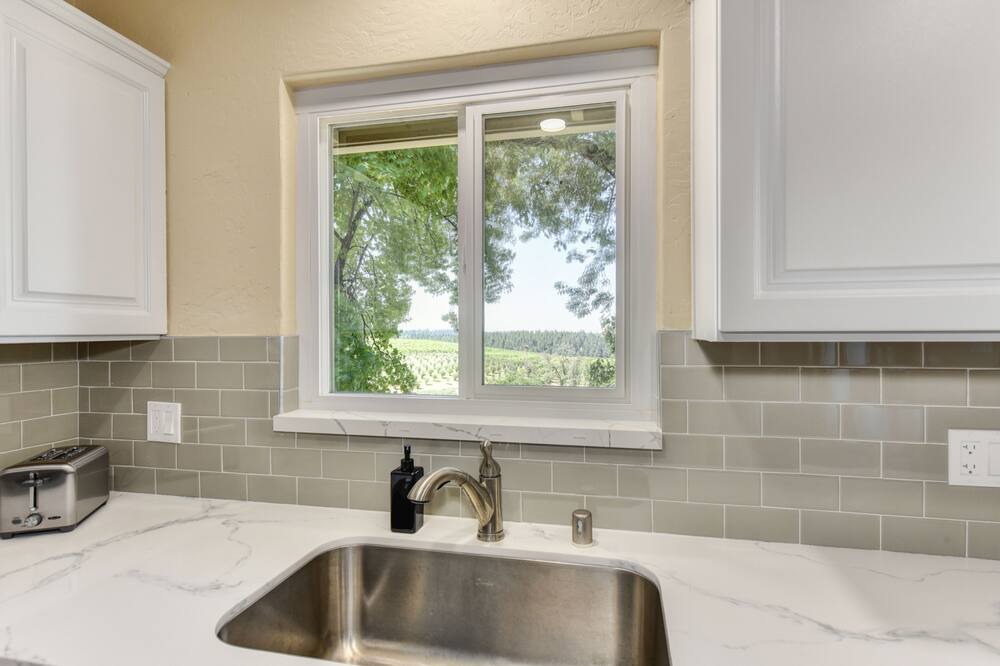 Photo of Kitchen in Apple Hill
