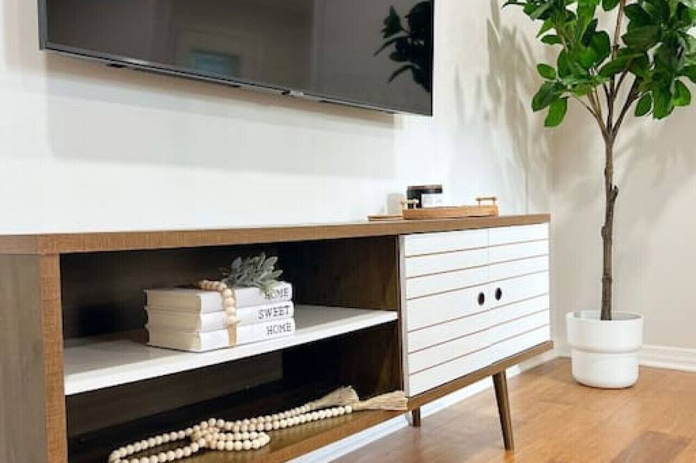 Photo of Others in Bloomingdale