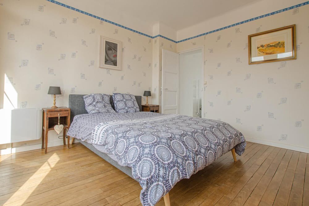 Photo of Bedroom in Chaource