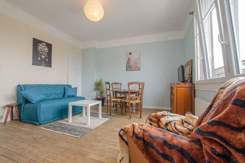 Photo of Livingroom in Chaource