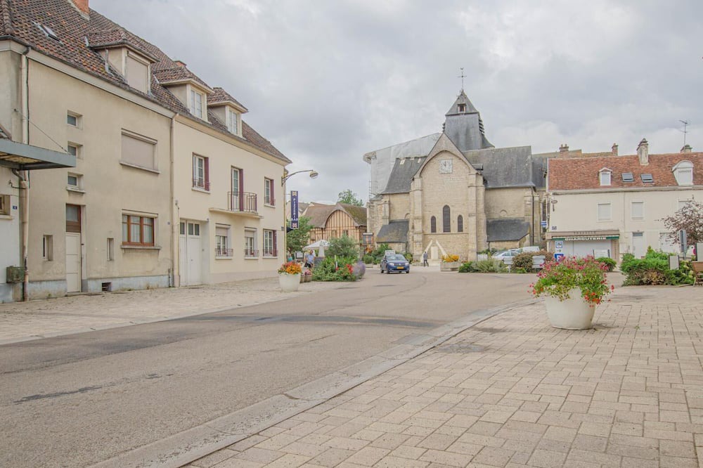 Photo of Outdoor in Chaource