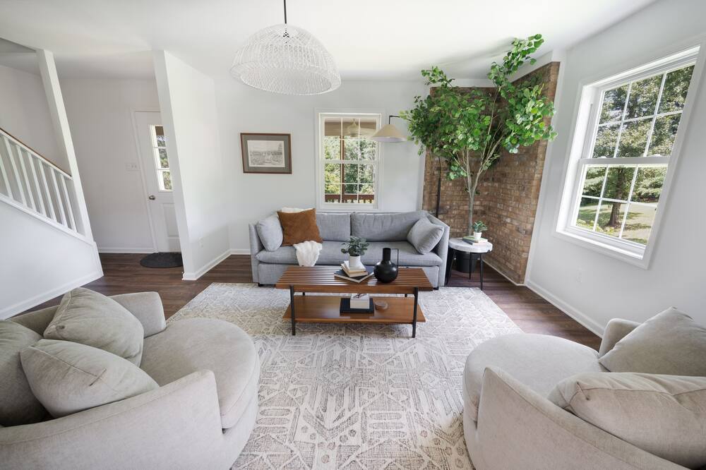 Photo of Livingroom in Stanley