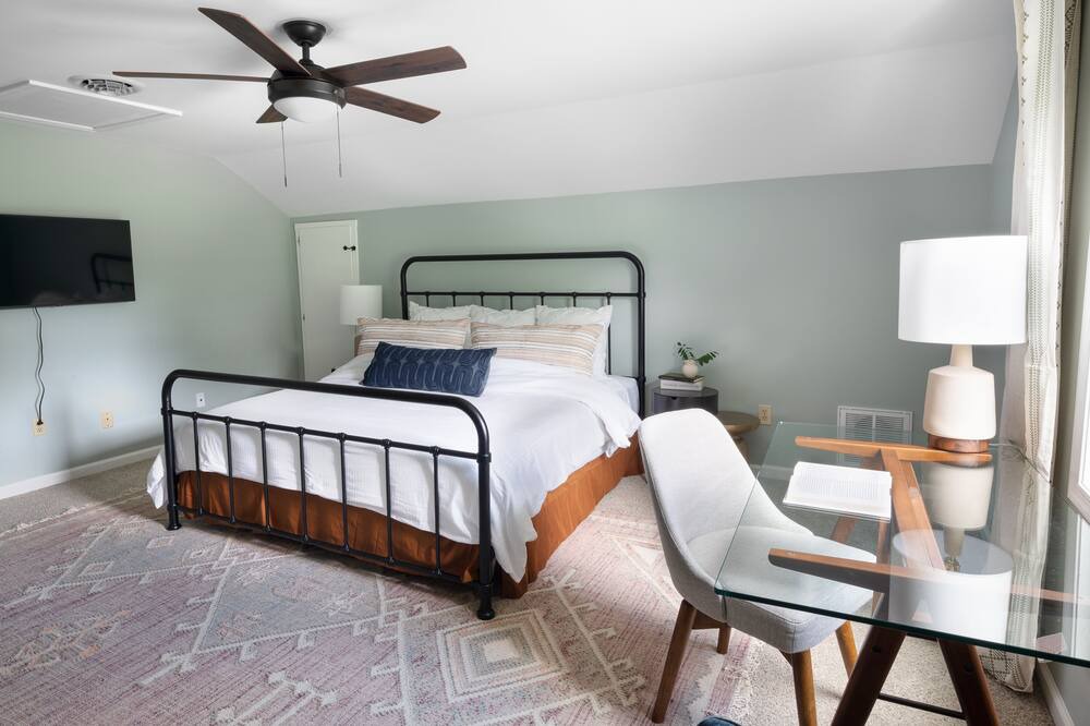 Photo of Bedroom in Stanley