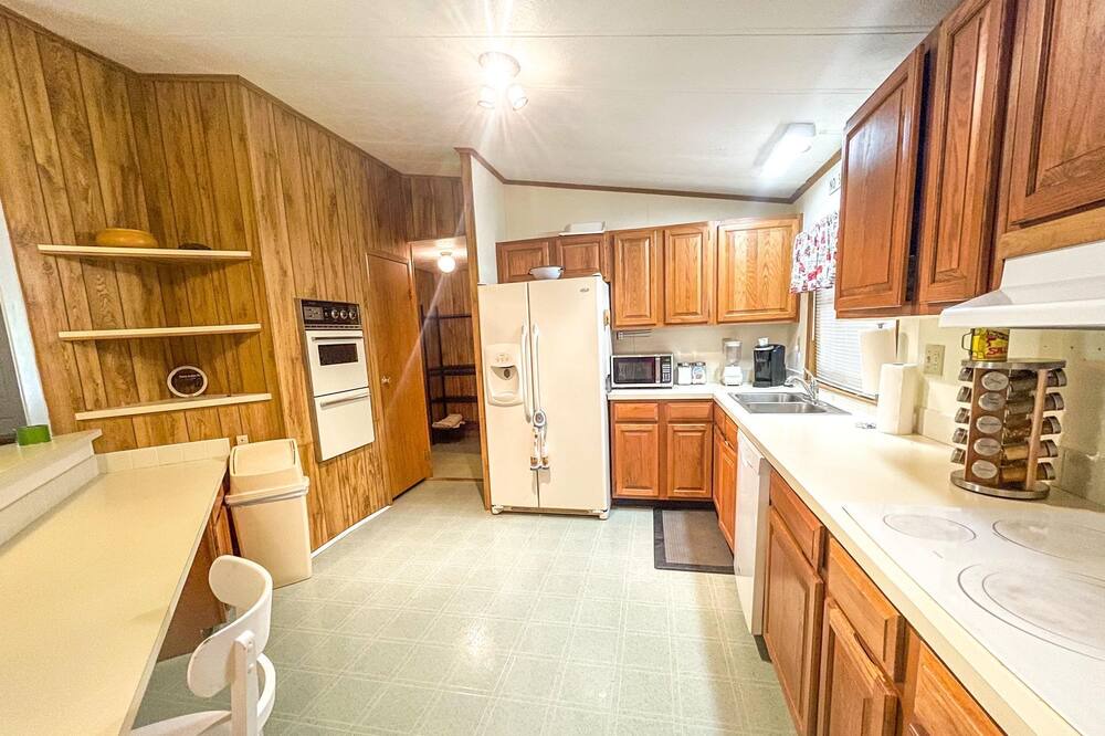 Photo of Kitchen in Brackettville