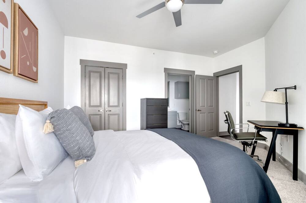 Photo of Bedroom in Govalle