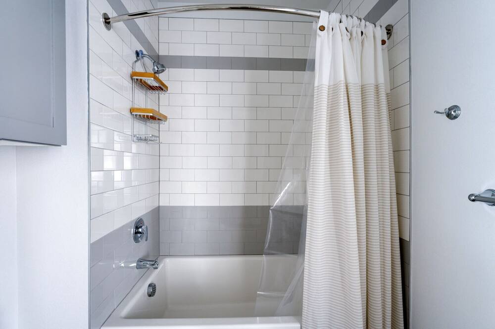 Photo of Bathroom in Govalle