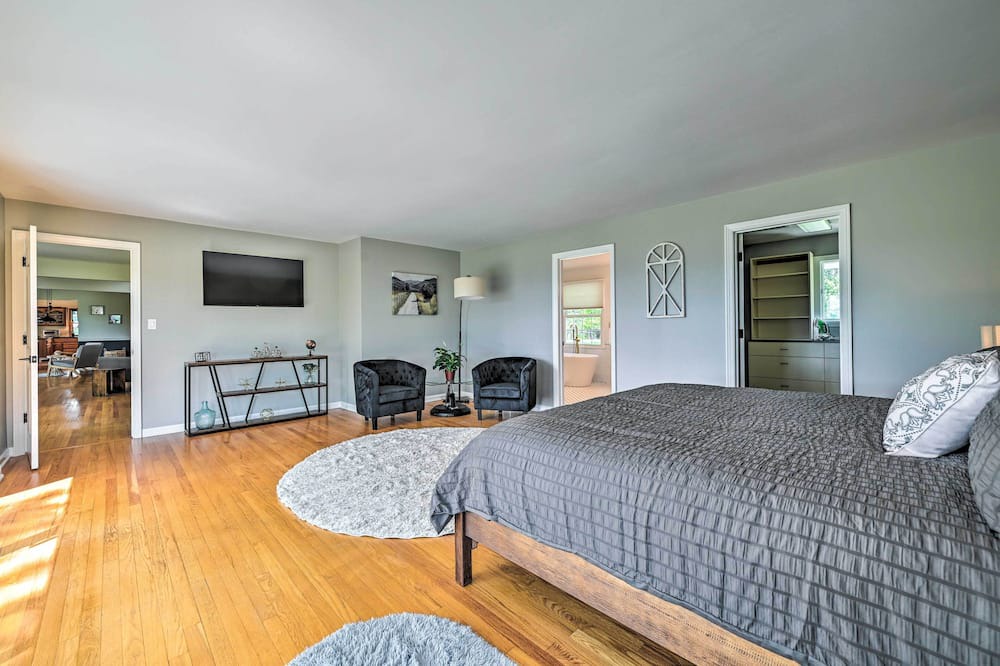 Photo of Bedroom in Central Bridge