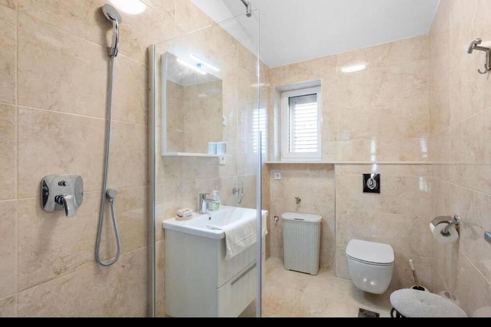 Photo of Bathroom in Sibenik