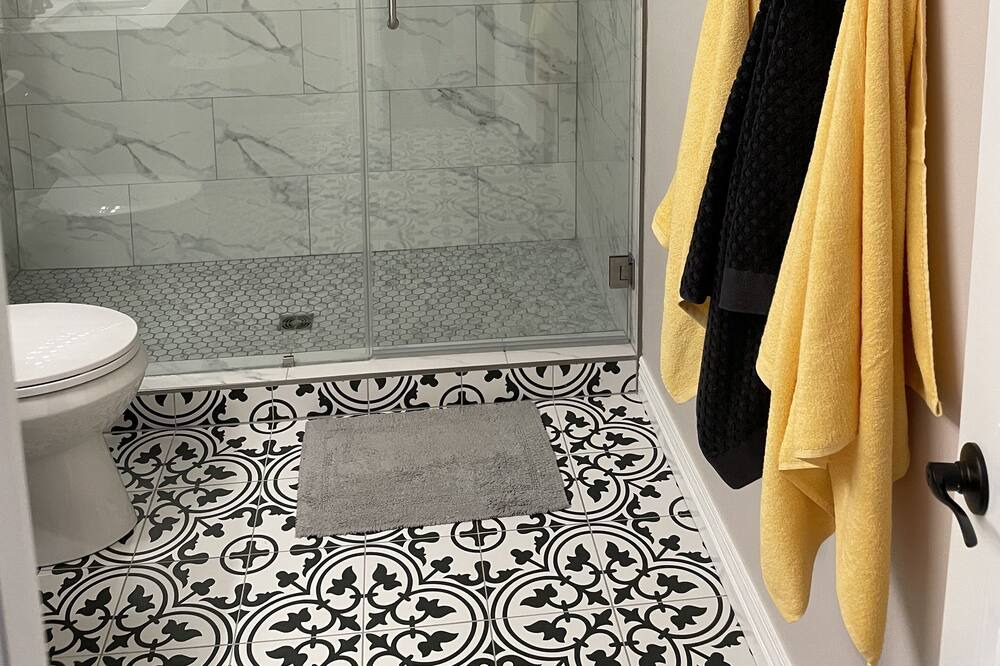 Photo of Bathroom in Prairie Creek