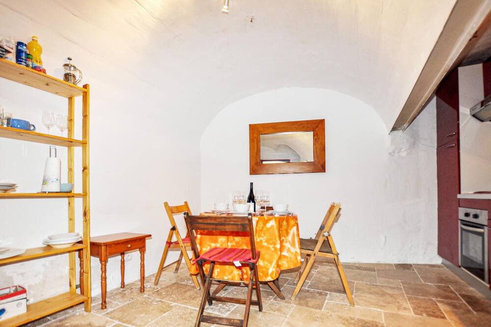 Photo of Others in Estagel