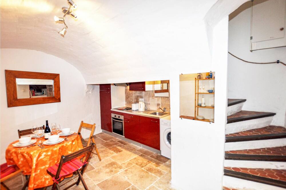 Photo of Others in Estagel