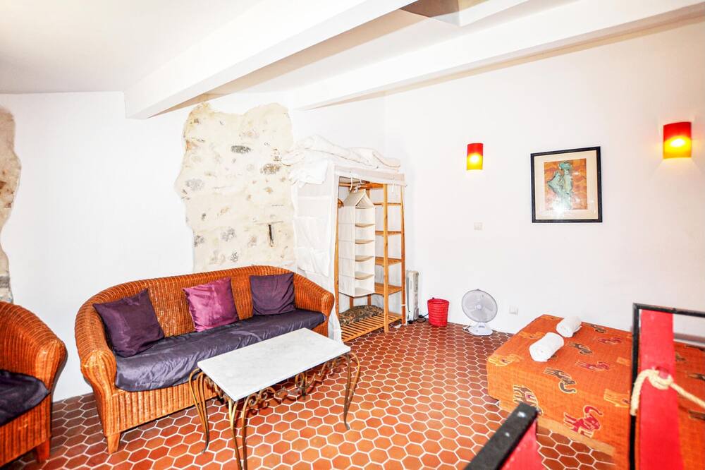 Photo of Bedroom in Estagel