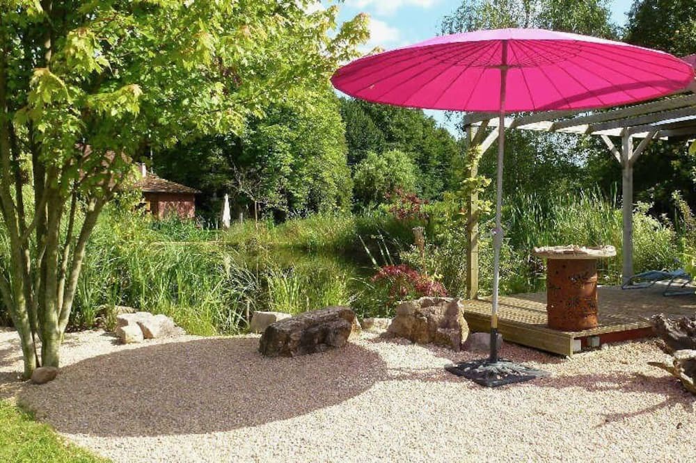 Photo of Outdoor in La Chapelle-Thecle